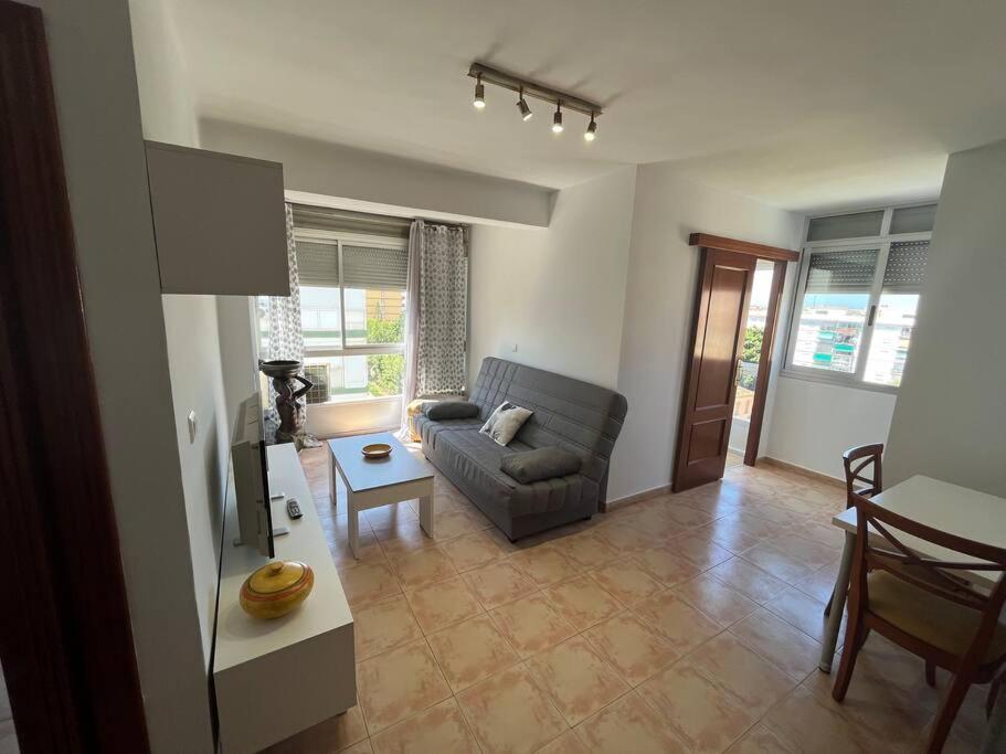 Apartamento Ginebra Торре-дель-Мар Екстер'єр фото